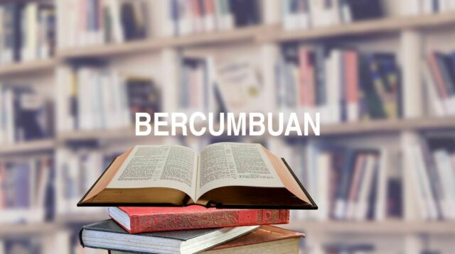 Arti Bercumbuan