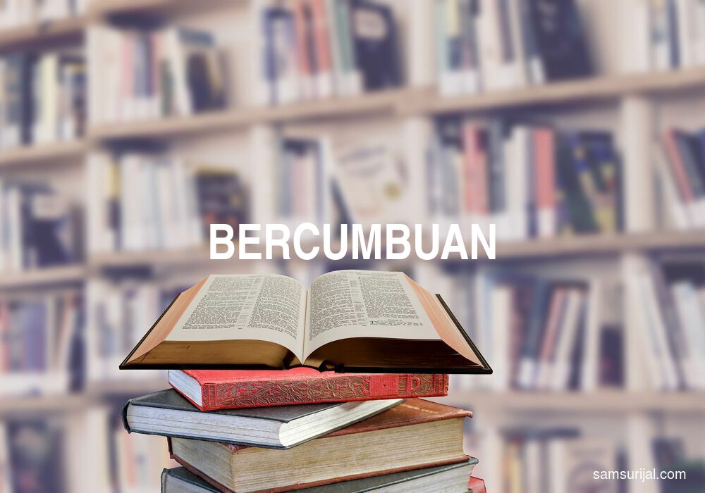 Arti Bercumbuan