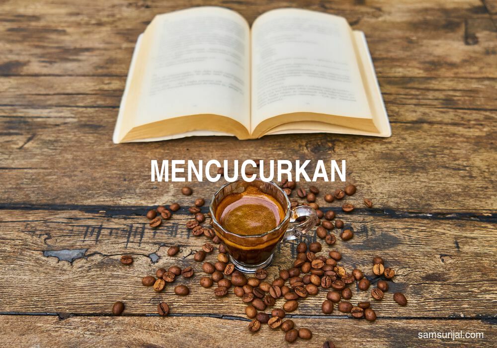 Arti Mencucurkan