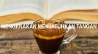 Mengenakan Menjatuhkan Tangan